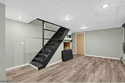 235 Parkside Ave, Pohatcong Township, NJ 08865 - Photo 23