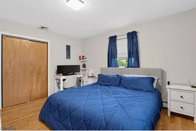 235 Parkside Ave, Pohatcong Township, NJ 08865 - Photo 15