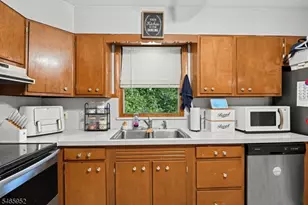 235 Parkside Ave, Pohatcong Township, NJ 08865 - Photo 11