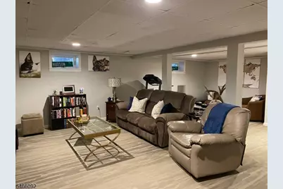 424 Greylock Pkwy, Belleville, NJ 07109 - Photo 13