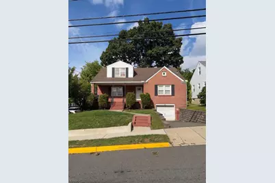 424 Greylock Pkwy, Belleville, NJ 07109 - Photo 1