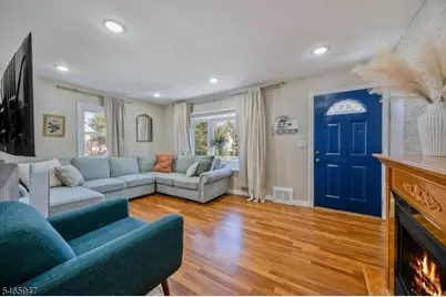 14 Farmingdale Ave, Bloomfield, NJ 07003 - Photo 3