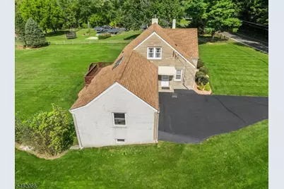 321 Fairmount Rd, Washington Township, NJ 07853 - Photo 33
