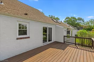 321 Fairmount Rd, Washington Township, NJ 07853 - Photo 27
