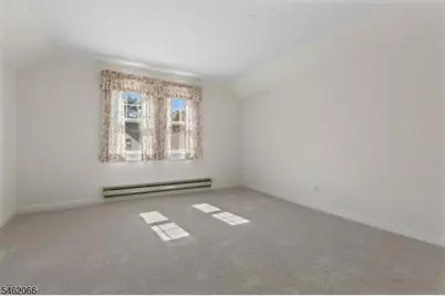 321 Fairmount Rd, Washington Township, NJ 07853 - Photo 21