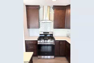 111 Columbus Dr #111, Franklin Township, NJ 08823 - Photo 9
