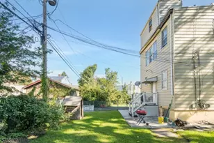 93 Telford St, East Orange, NJ 07018 - Photo 7