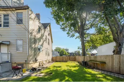 93 Telford St, East Orange, NJ 07018 - Photo 11