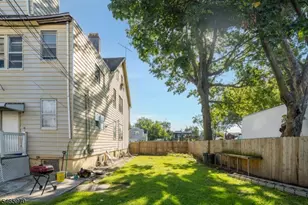 93 Telford St, East Orange, NJ 07018 - Photo 11