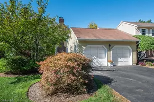 8 Birdseye Cir, Wayne, NJ 07470 - Photo 25