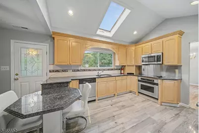 141 East Shore Rd, Denville, NJ 07834 - Photo 11