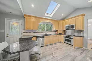 141 E Shore Rd, Denville, NJ 07834 - Photo 11