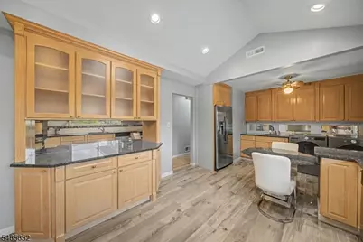 141 East Shore Rd, Denville, NJ 07834 - Photo 15