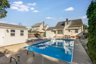 1014 Norton Rd, Union Township, NJ 07083 - Photo 35