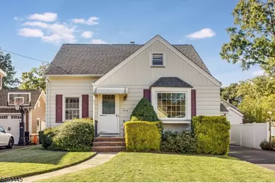 1014 Norton Rd, Union Township, NJ 07083 - Photo 1
