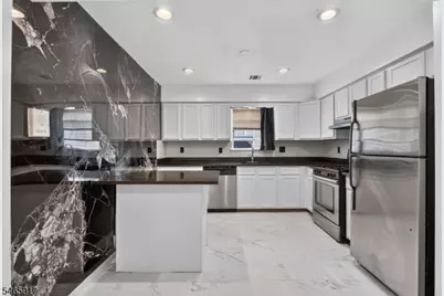 409 Halsey St, Newark, NJ 07102 - Photo 21
