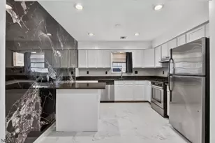 409 Halsey St, Newark, NJ 07102 - Photo 21