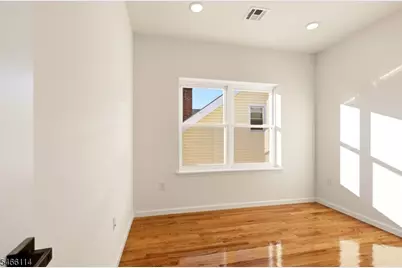 64 Lyons Ave, Newark, NJ 07112 - Photo 43