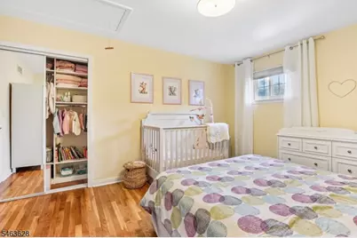8 Mountain Way, Cedar Grove, NJ 07009 - Photo 25