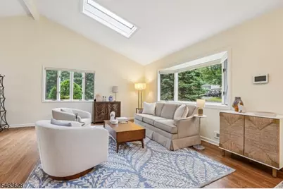 8 Mountain Way, Cedar Grove, NJ 07009 - Photo 3