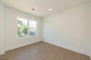 8 Halsey St, Roxbury Township, NJ 07847 - Photo 13