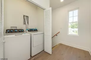 8 Halsey St, Roxbury Township, NJ 07847 - Photo 15