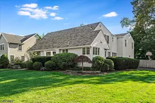 25 Richland Dr, Springfield, NJ 07081 - Photo 1