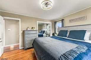 27 Harrison Ave, Carteret, NJ 07008 - Photo 15