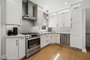 20 Emerson Dr, Livingston, NJ 07039 - Photo 7