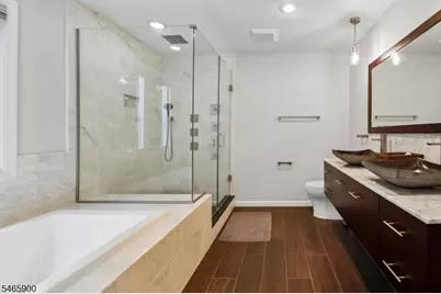 20 Emerson Dr, Livingston, NJ 07039 - Photo 13