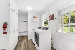 138 Maple Ave, Chester, NJ 07930 - Photo 9