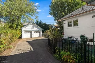 646 Hamilton Rd, South Orange, NJ 07079 - Photo 39