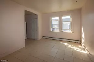 240 Myrtle Ave, Irvington, NJ 07111 - Photo 9