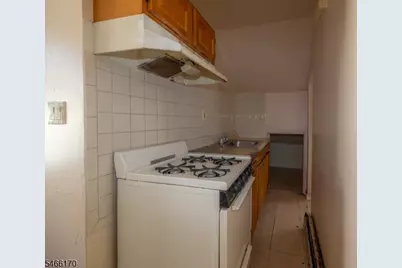 240 Myrtle Ave, Irvington, NJ 07111 - Photo 11