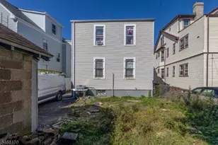 240 Myrtle Ave, Irvington, NJ 07111 - Photo 3