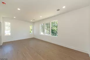 8 Halsey St, Roxbury Township, NJ 07847 - Photo 9