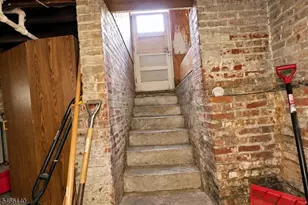 90 Midland Ave, East Orange, NJ 07017 - Photo 19