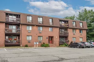 9 Montgomery St, Belleville, NJ 07109 - Photo 3