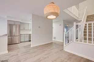145 Lexington Cir, Old Bridge Township, NJ 07747 - Photo 11