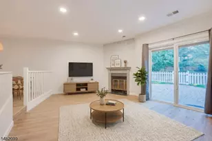 145 Lexington Cir, Old Bridge Township, NJ 07747 - Photo 5