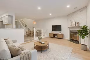 145 Lexington Cir, Old Bridge Township, NJ 07747 - Photo 7