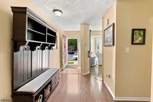 41 Cabot Way, Franklin Township, NJ 08823 - Photo 3