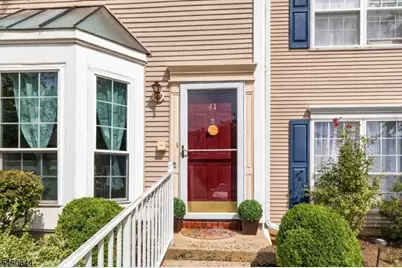 41 Cabot Way, Franklin Township, NJ 08823 - Photo 21