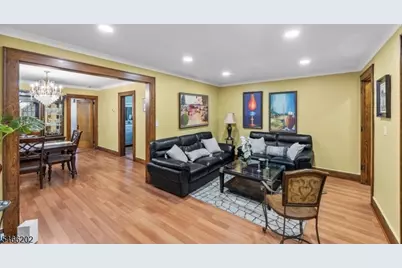 16 Washington Ave, Clifton, NJ 07011 - Photo 3