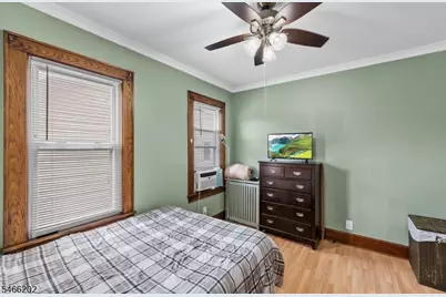 16 Washington Ave, Clifton, NJ 07011 - Photo 13