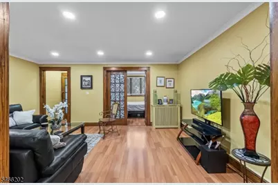 16 Washington Ave, Clifton, NJ 07011 - Photo 5