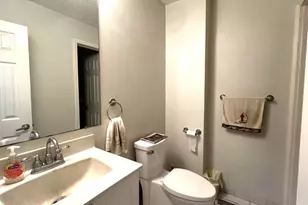 12 Burlington Ct, Hamburg, NJ 07419 - Photo 9