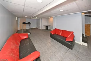 19 Orchard St, Nutley, NJ 07110 - Photo 21