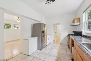 256 Rutledge Ave, East Orange, NJ 07017 - Photo 17