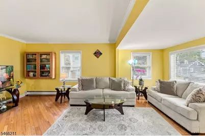 26 Dayton Rd, Parsippany, NJ 07054 - Photo 5